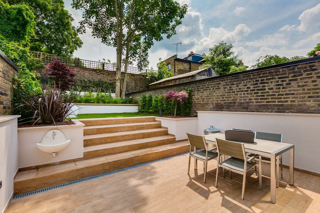 Bassein Park Rd, W12 FOR SALE